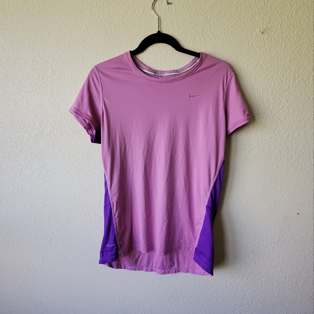 Women's xl Nike top